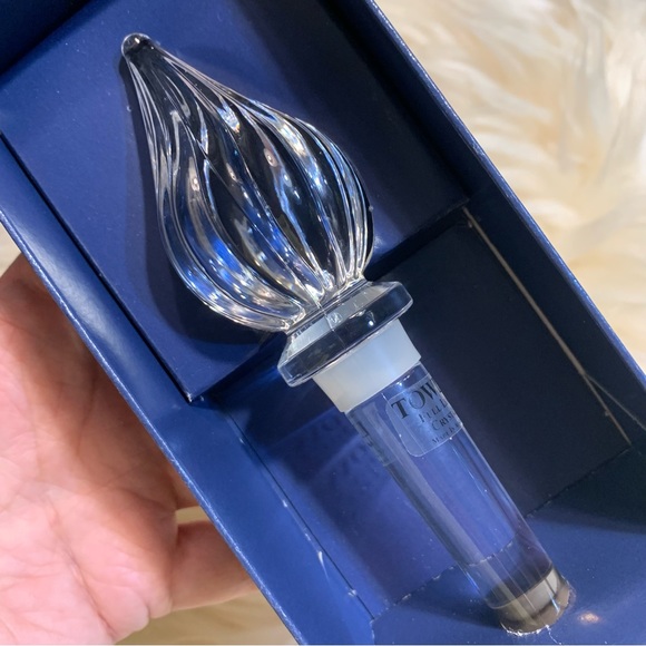 SALE!! Lead crystal bottle stopper.   2 - Picture 8 of 8